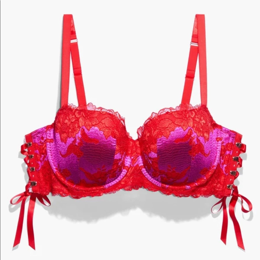 NWOT 36DD Savage x Fenty “Lace’d Up” Padded Low Balconette Bra